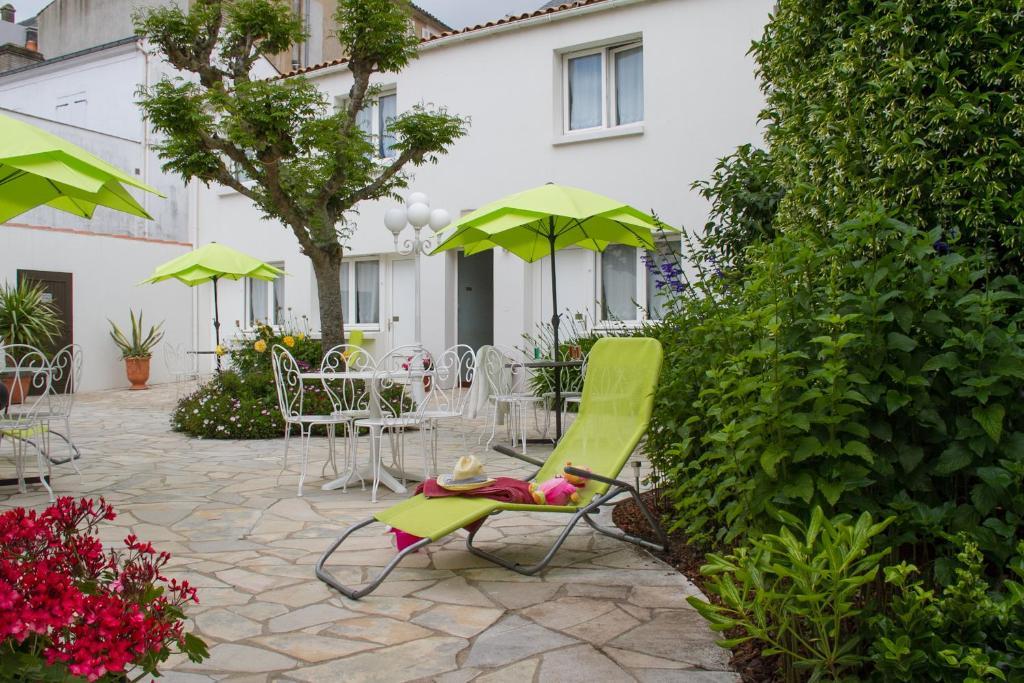 Les Hirondelles Hotel Les Sables-dʼOlonne Exterior foto